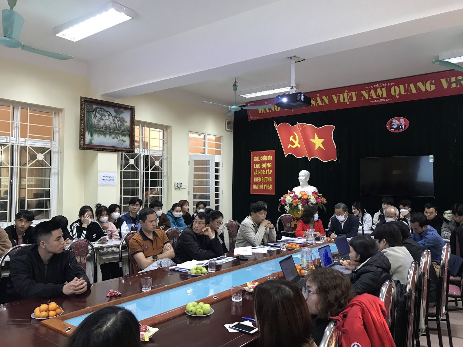 Seminar "Xây dựng mô hình cải thiện sinh kế thông qua hoạt động giới thiệu du lịch nông nghiệp đến các bản dân tộc thiểu số vùng đồi núi tỉnh Sơn La, Việt Nam"