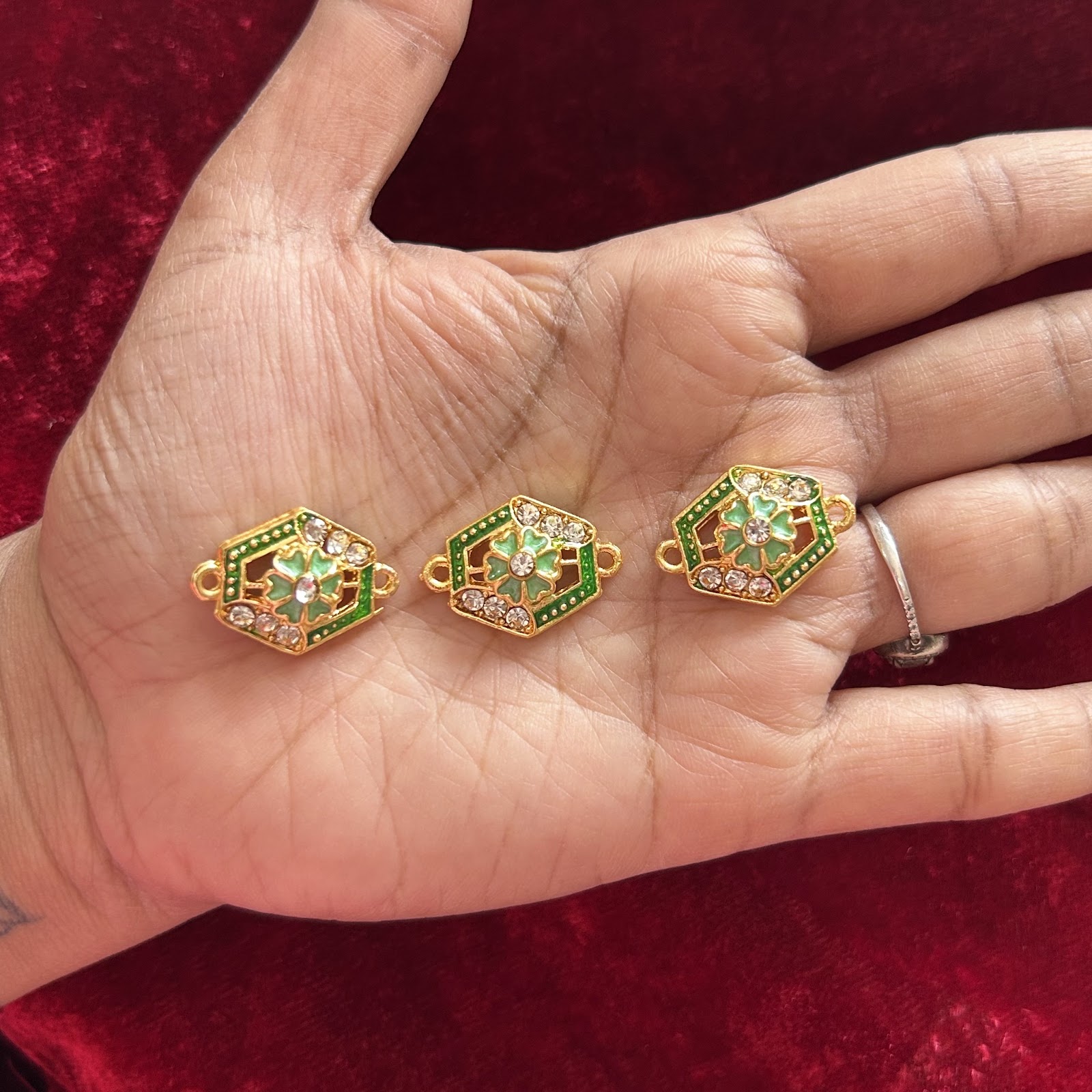 Rakhi meena pendent (pack of 3) M
