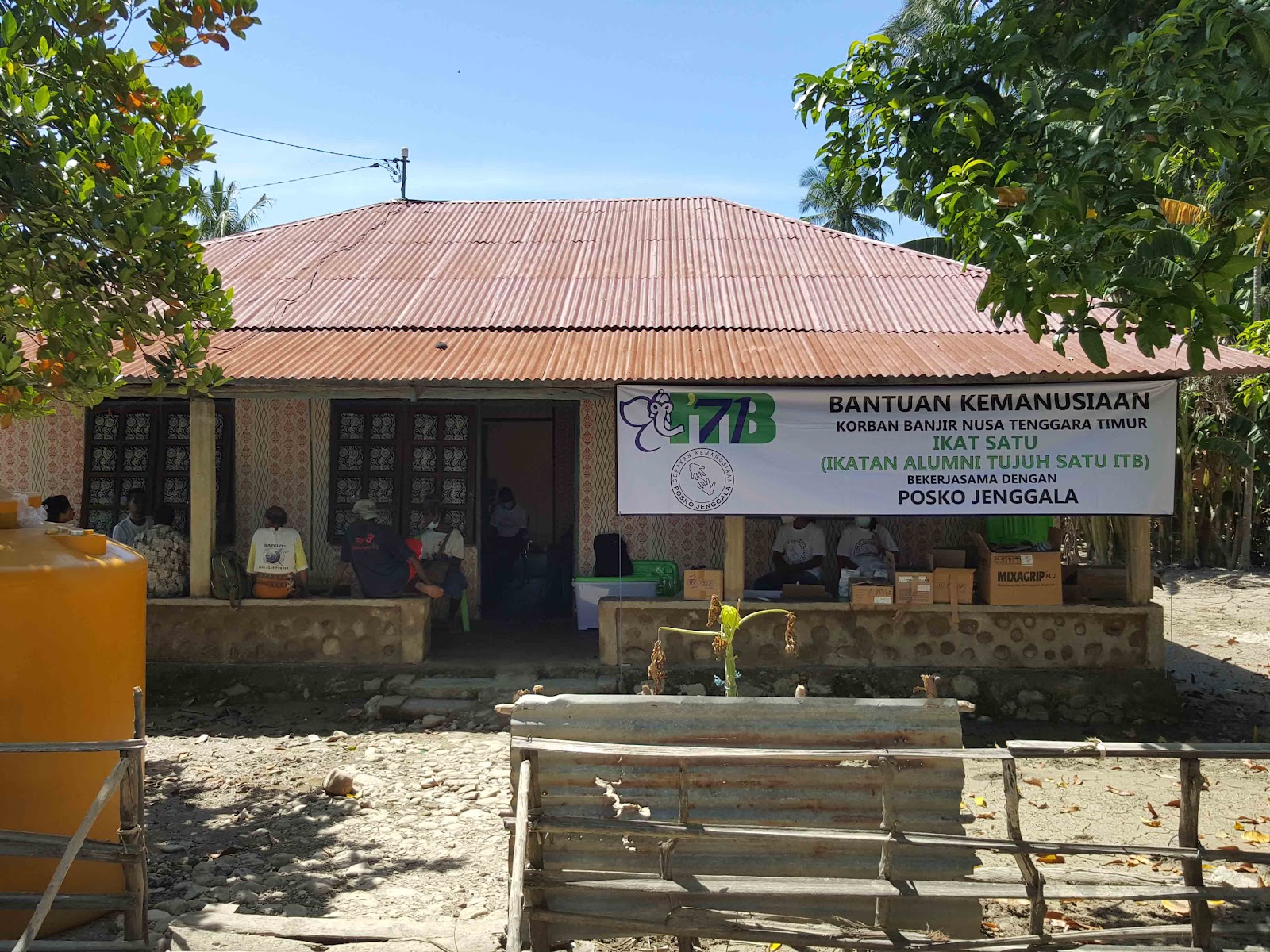Dokumentasi Tanggap Bencana Banjir Nusa Tenggara Timur — Flores, Adonara, NTT #4