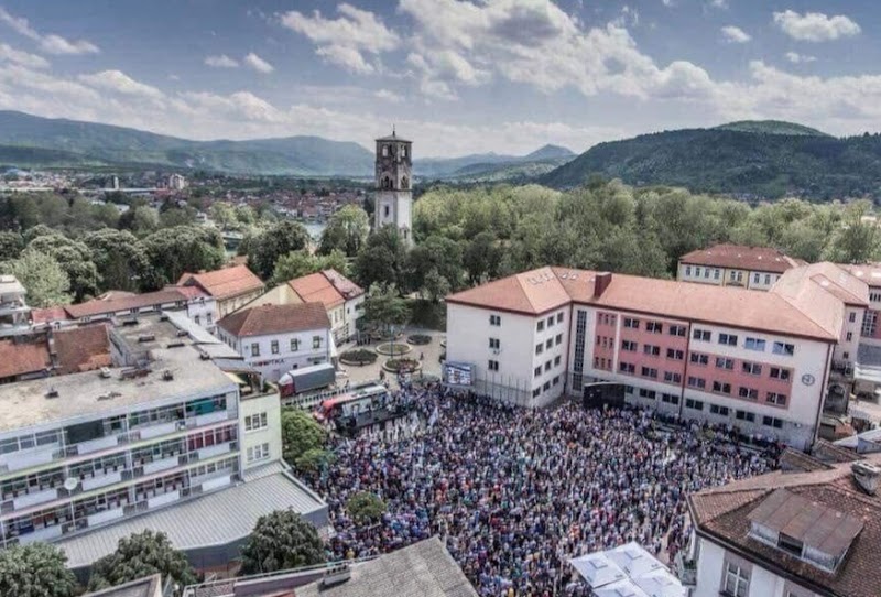Bihać čaršija grad — odmor Bihać