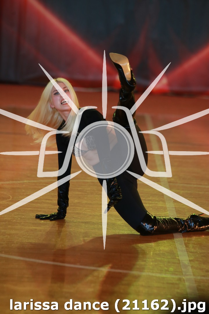 larissa dance (21162).jpg