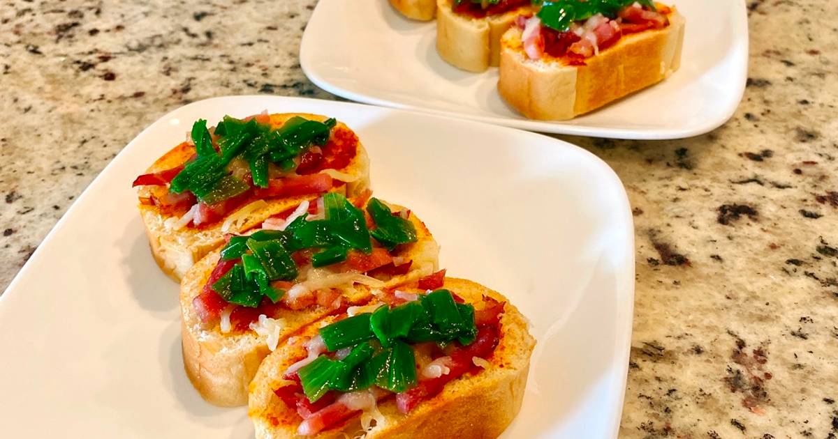Bánh Mì Nướng Sa Tế
