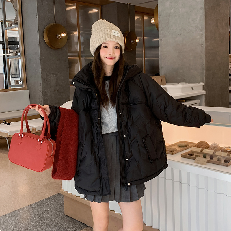 Down coat with hood, mid-length, for women