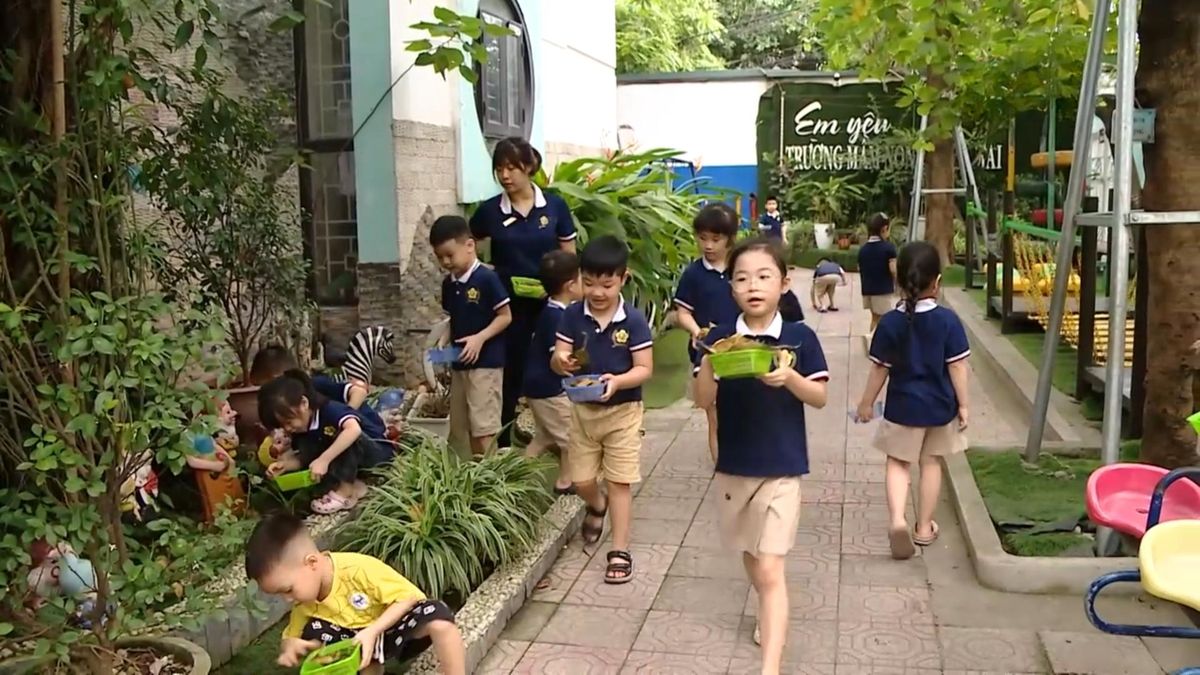Lan tỏa thông điệp sống xanh qua hoạt động 'Ngày thứ 6 xanh' - Đài Phát thanh và truyền hình Hà Nội