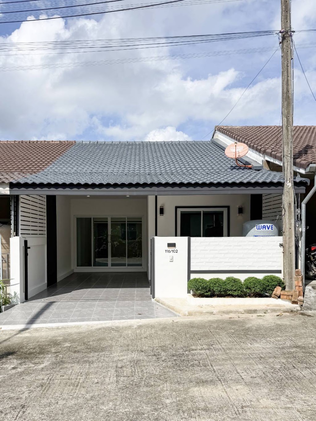 หมู่บ้านกรรณิการ์ · ป่าคลอก