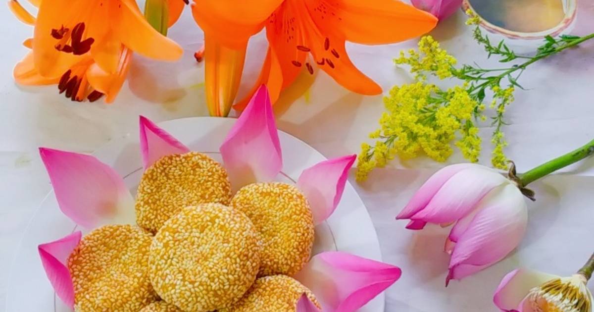Bánh bí đỏ bọc phô mai chiên giòn