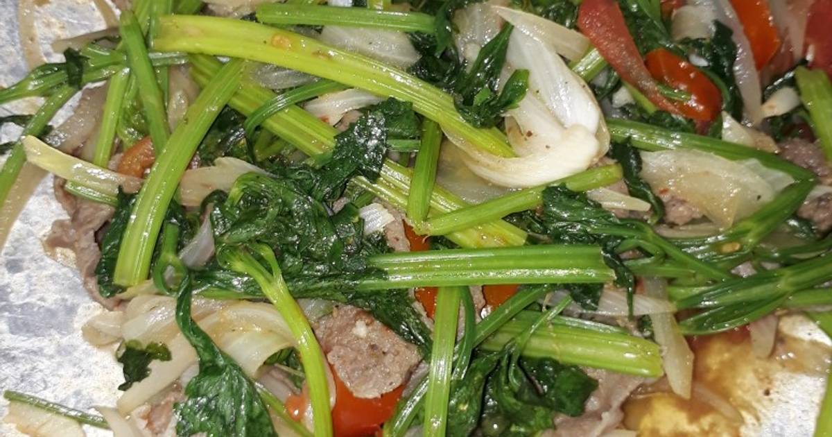 Bò xào hành cần