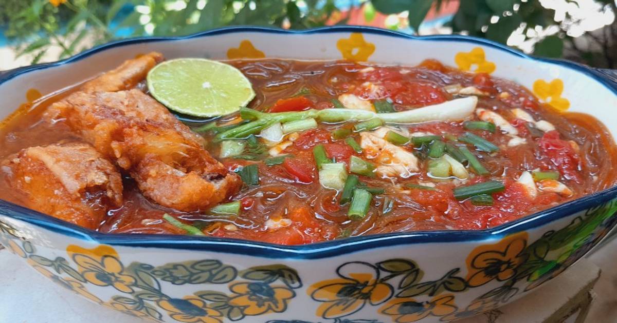 Miến cá nấu cà