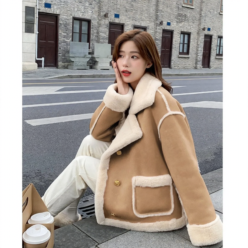 Insulated faux lamb fleece coat, urban style