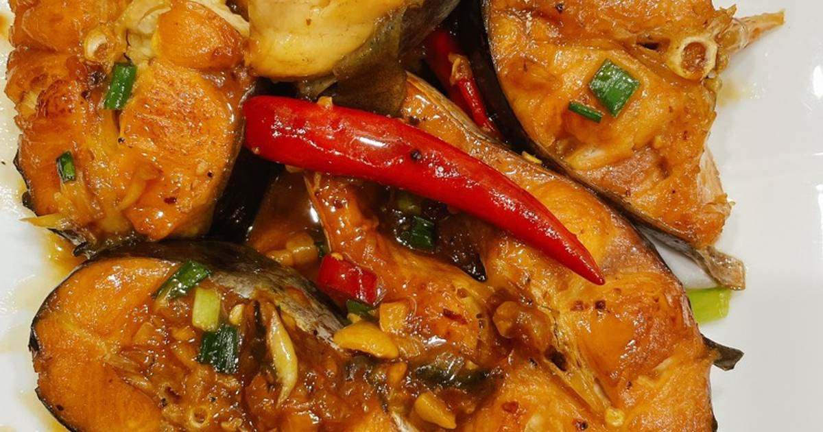 Cá ba sa kho tộ