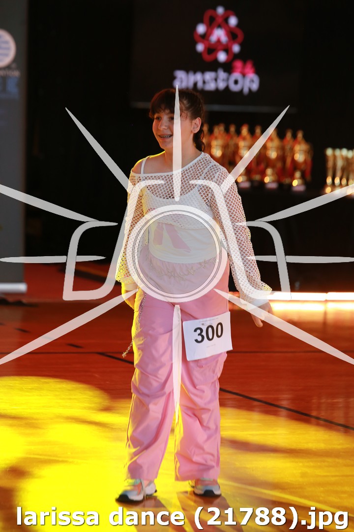 larissa dance (21788).jpg