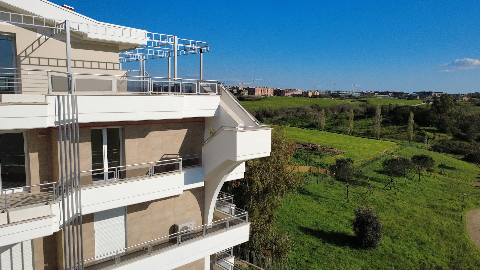 Esterno edificio nuova costruzione Vigna Murata Roma Sud