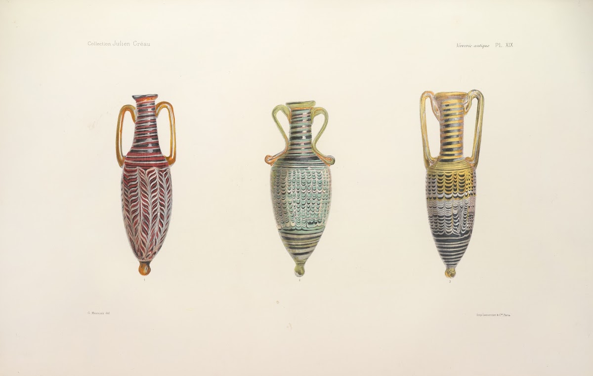 Collection Julien Greau Verrerie antique emaillerie et poterie appartenant a M J