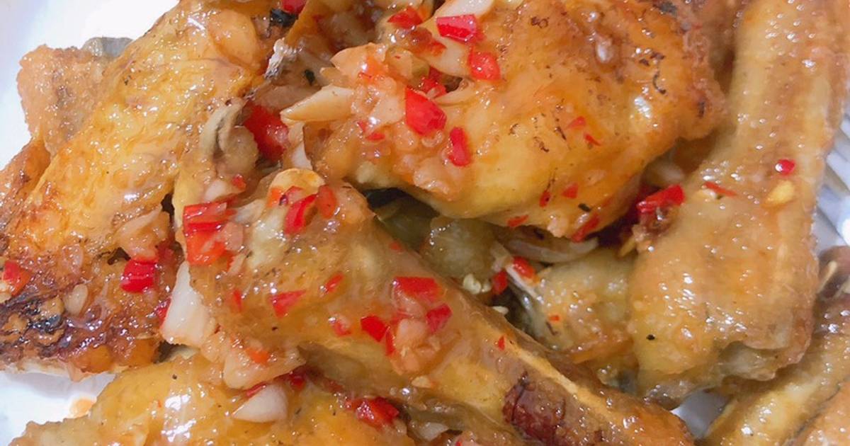 Chân gà chiên mắm sốt cay tỏi ớt 🐣
