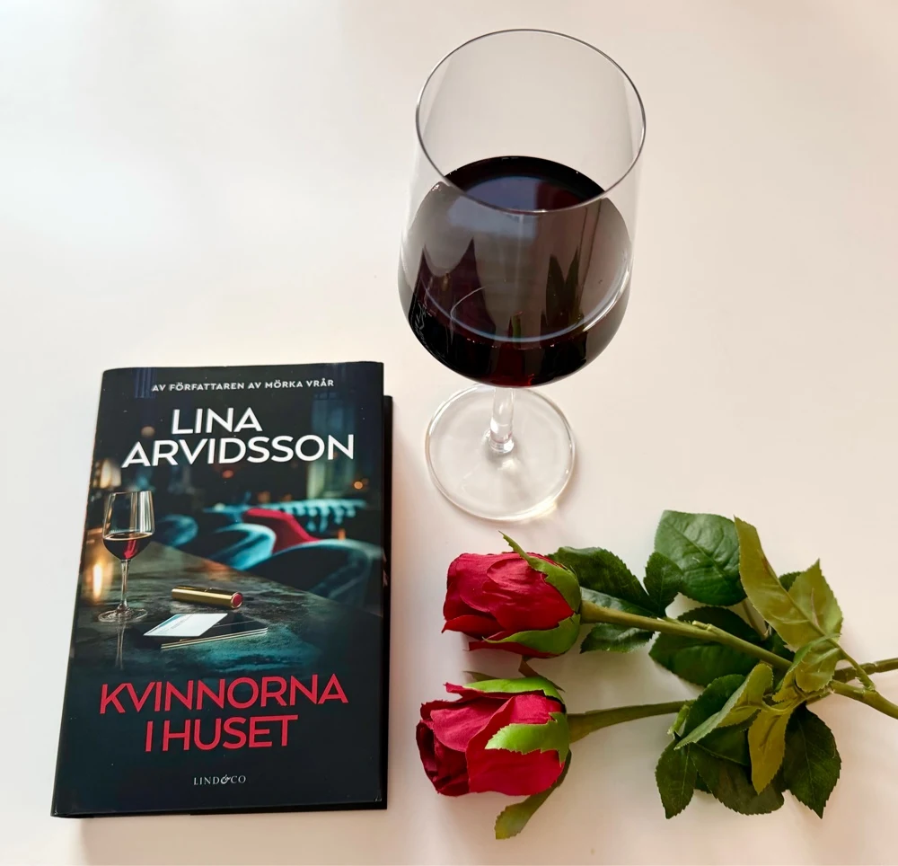 Kvinnorna i huset av Lina Arvidsson