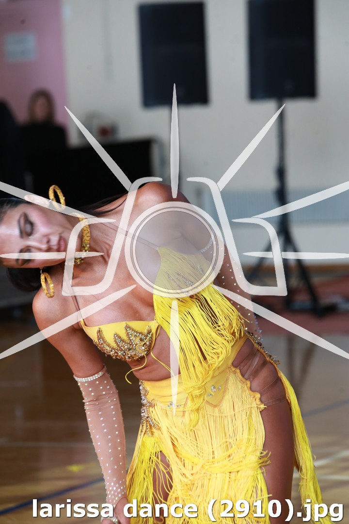 larissa dance (2910).jpg