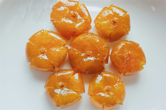 Mứt Quất Dẻo Thơm