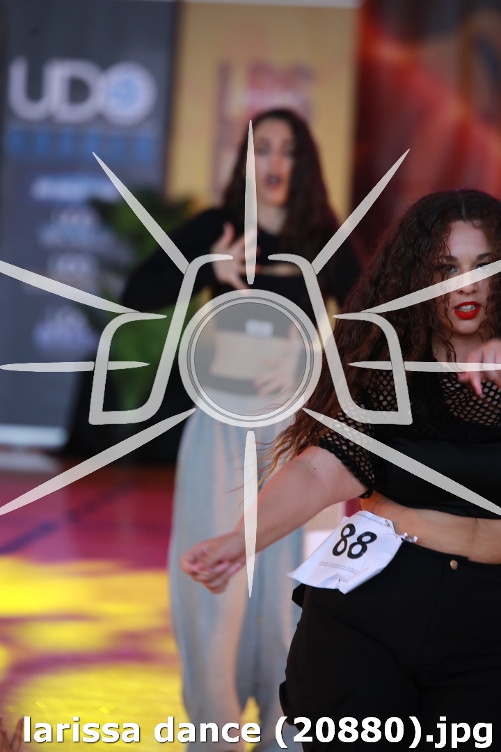 larissa dance (20880).jpg