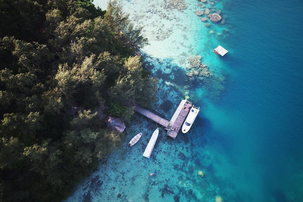 Thousand island. Indonesia ecotourism destination, Indonesia nature travel destination, Gunung Leuser National Park, Bali, Kepulauan Seribu, Bunaken National Park, Gili island, planting mangrove and coral, reef destination. CarbonEthics Indonesia