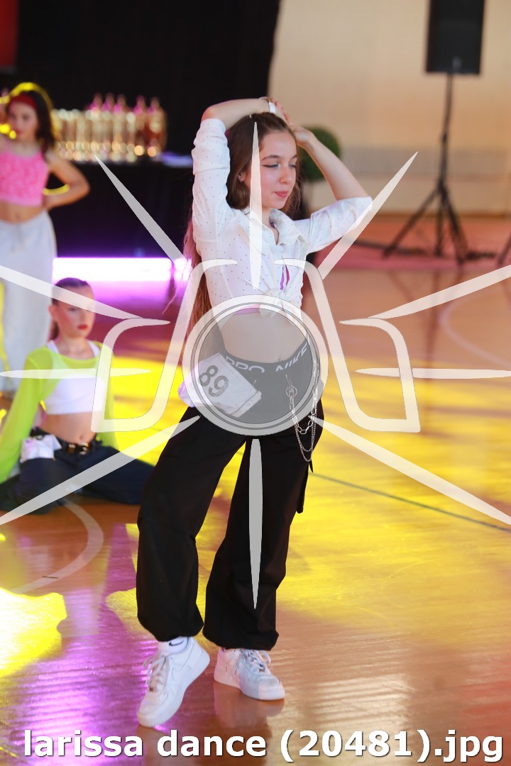 larissa dance (20481).jpg