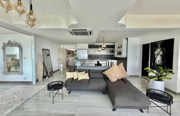 Somphong Condominium