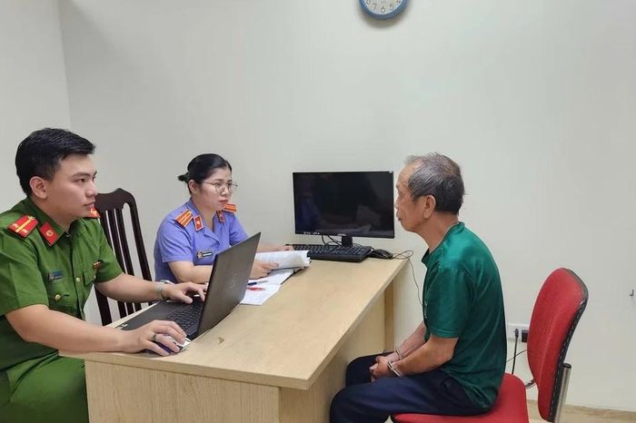 Bóc gỡ đường dây lừa đảo hơn 84 tỷ đồng dưới vỏ bọc 'chữa bách bệnh' bằng nước - Chuyên trang An Ninh Thủ Đô - Báo Công an nhân dân