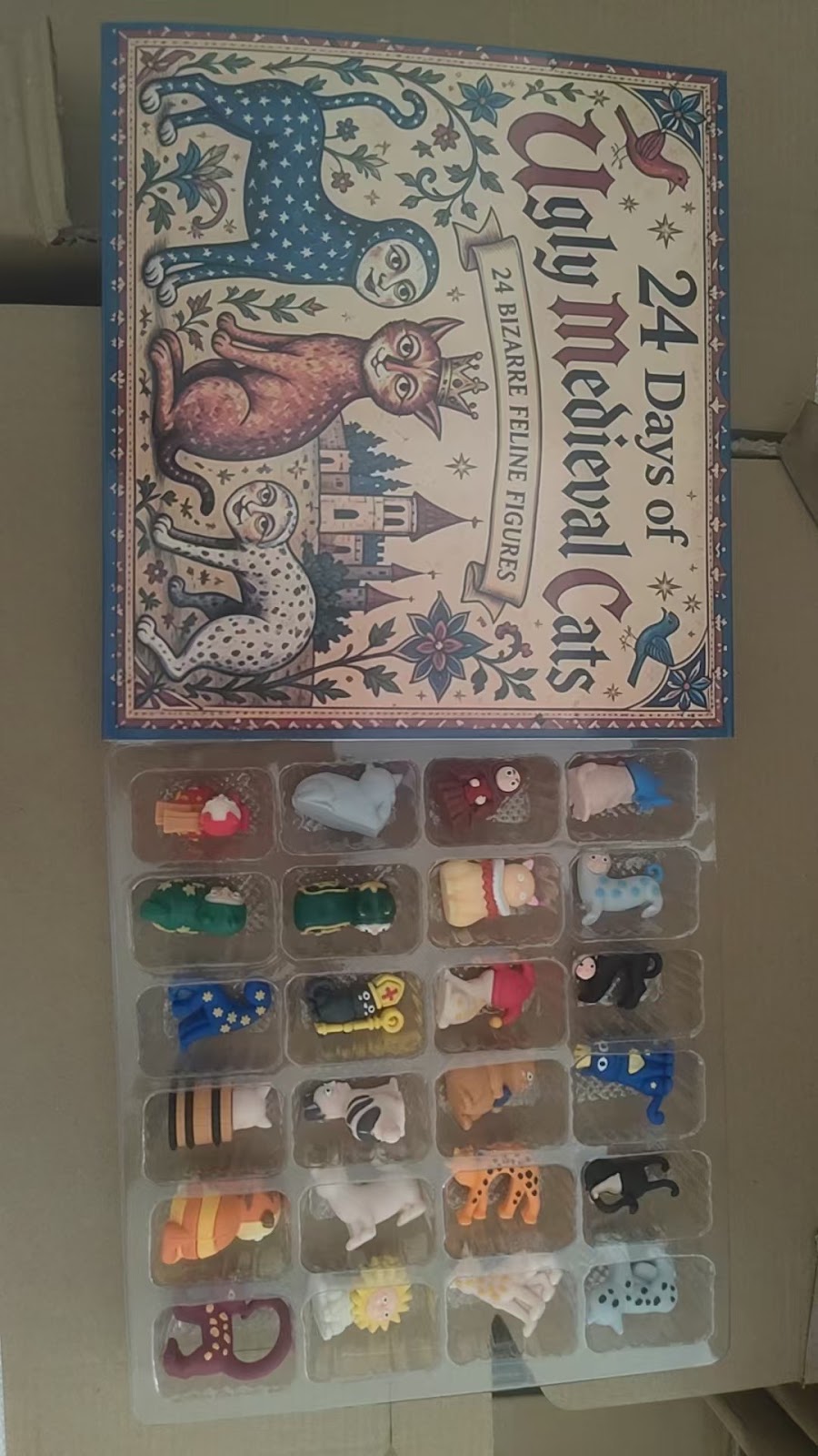 Dekorative Tier-Adventskalender-Box, Kunststoff