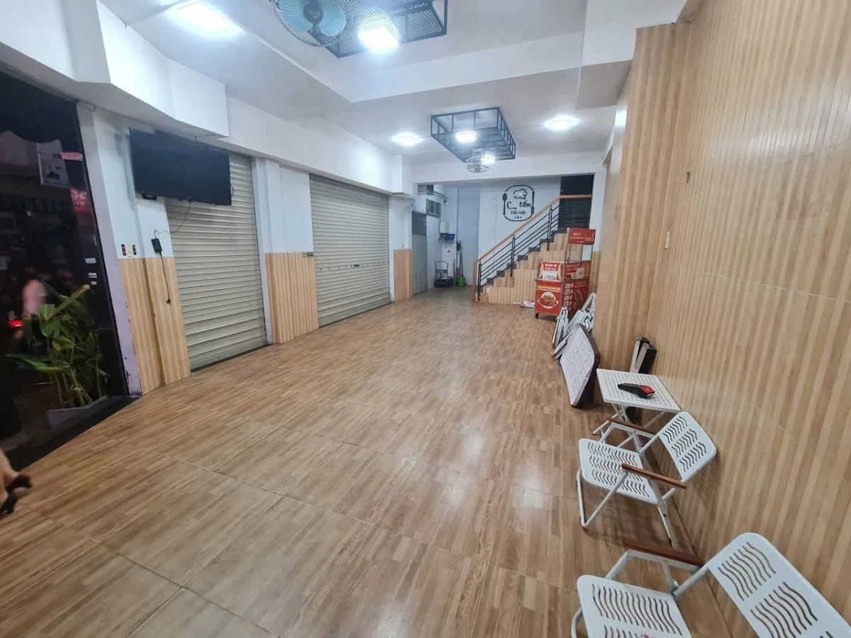 Cho thuê Tòa Nhà Góc 2 MT 5,2x16m, 5 Tầng, Thang Máy, Tân Hương, Quận Tân Phú