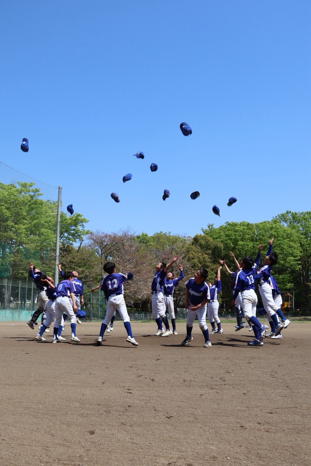 キャップトスでお祝い