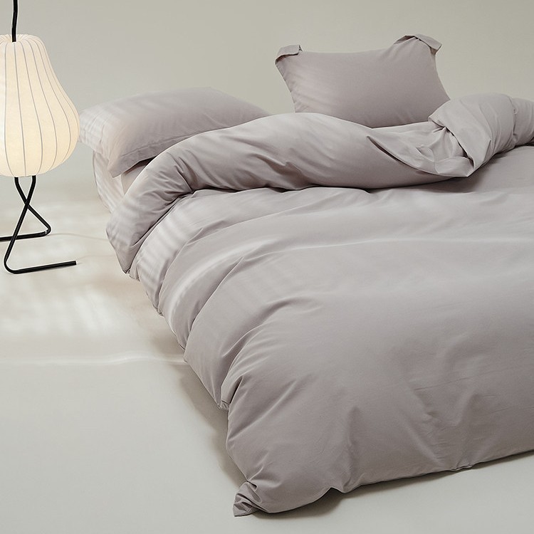 Bedding set made of long-staple cotton, Nordic style