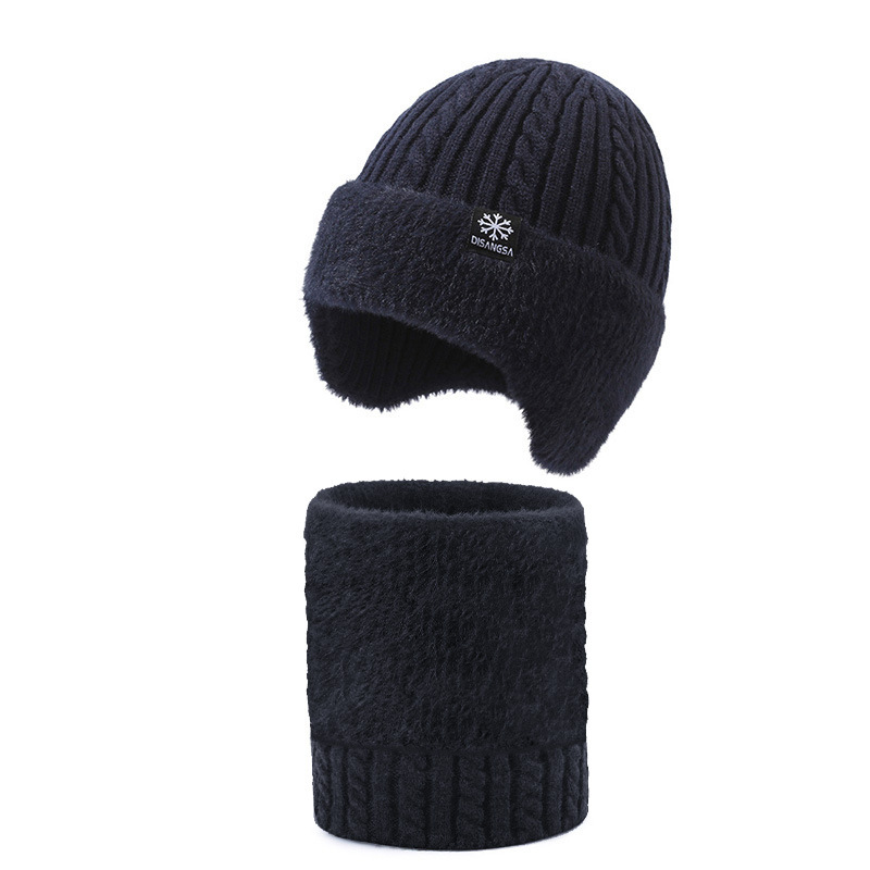 Winter set: knitted beanie and scarf, lined