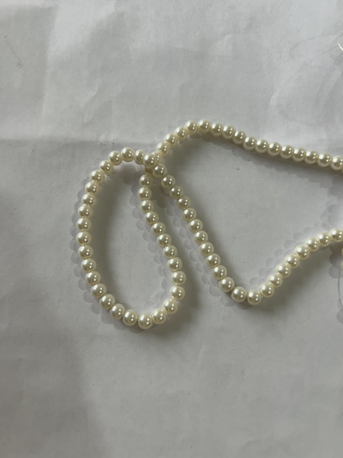 Glass Beads 6mm off white