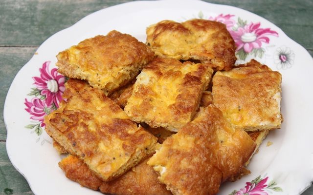Trứng Chiên Trứng Cá
