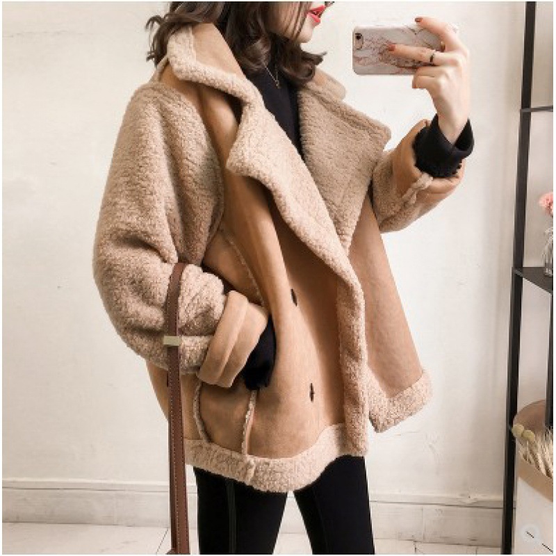 Lässige Bikerjacke aus Wildlederimitat mit Lammfleece