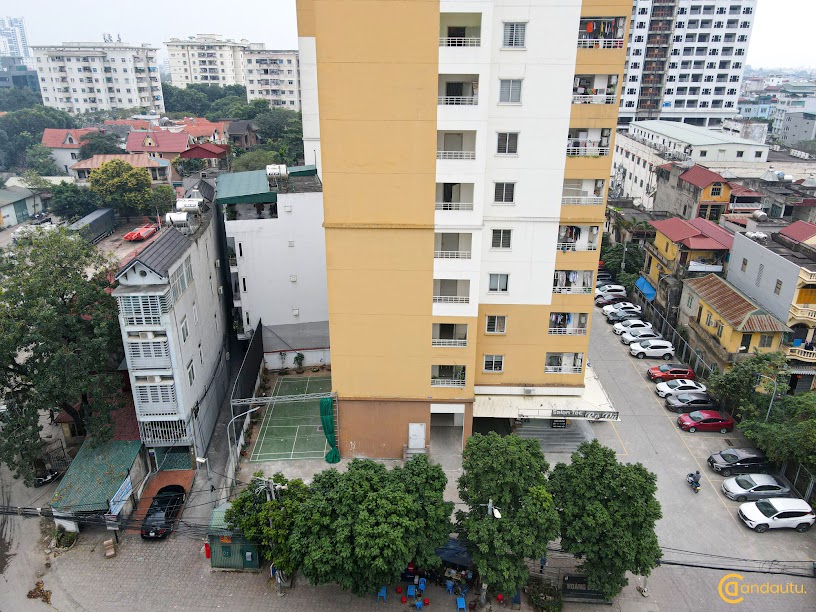 <p>Chung cư Hoàng Dương (Chung cư 83 Ngọc Hồi) là dự án hỗn hợp chung cư cao tầng, khu văn phòng và thương mại tọa lạc tại số 83 Ngọc Hồi, quận Hoàng Mai, Hà Nội. Dự án được thiết kế thông minh, hiện đại hứa hẹn sẽ mang đến chốn an cư lý tưởng.</p>