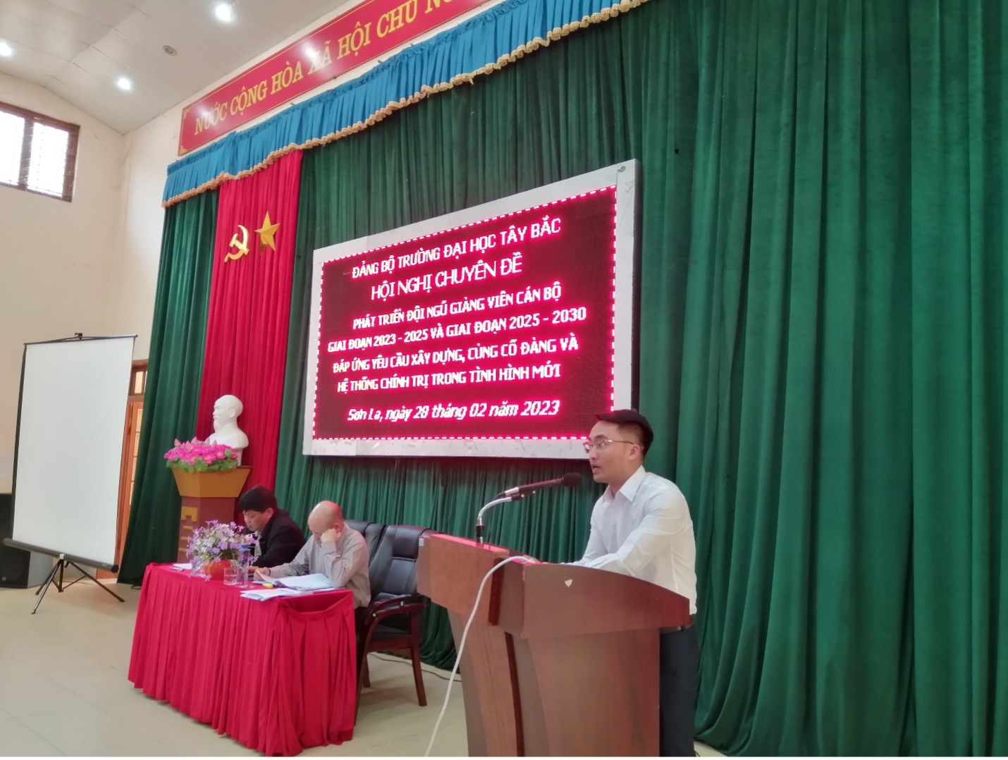 Hội nghị chuyên đề “Phát triển đội ngũ giảng viên cán bộ  giai đoạn 2023 - 2025 và giai đoạn 2025 - 2030 đáp ứng yêu cầu xây dựng, củng cố đảng và hệ thống chính trị trong tình hình mới”