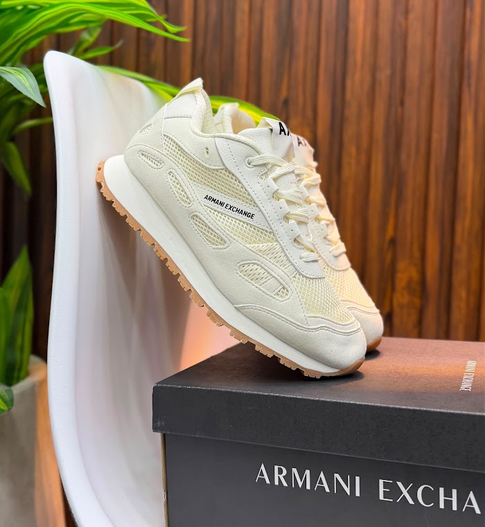Armani Exchange Crema
