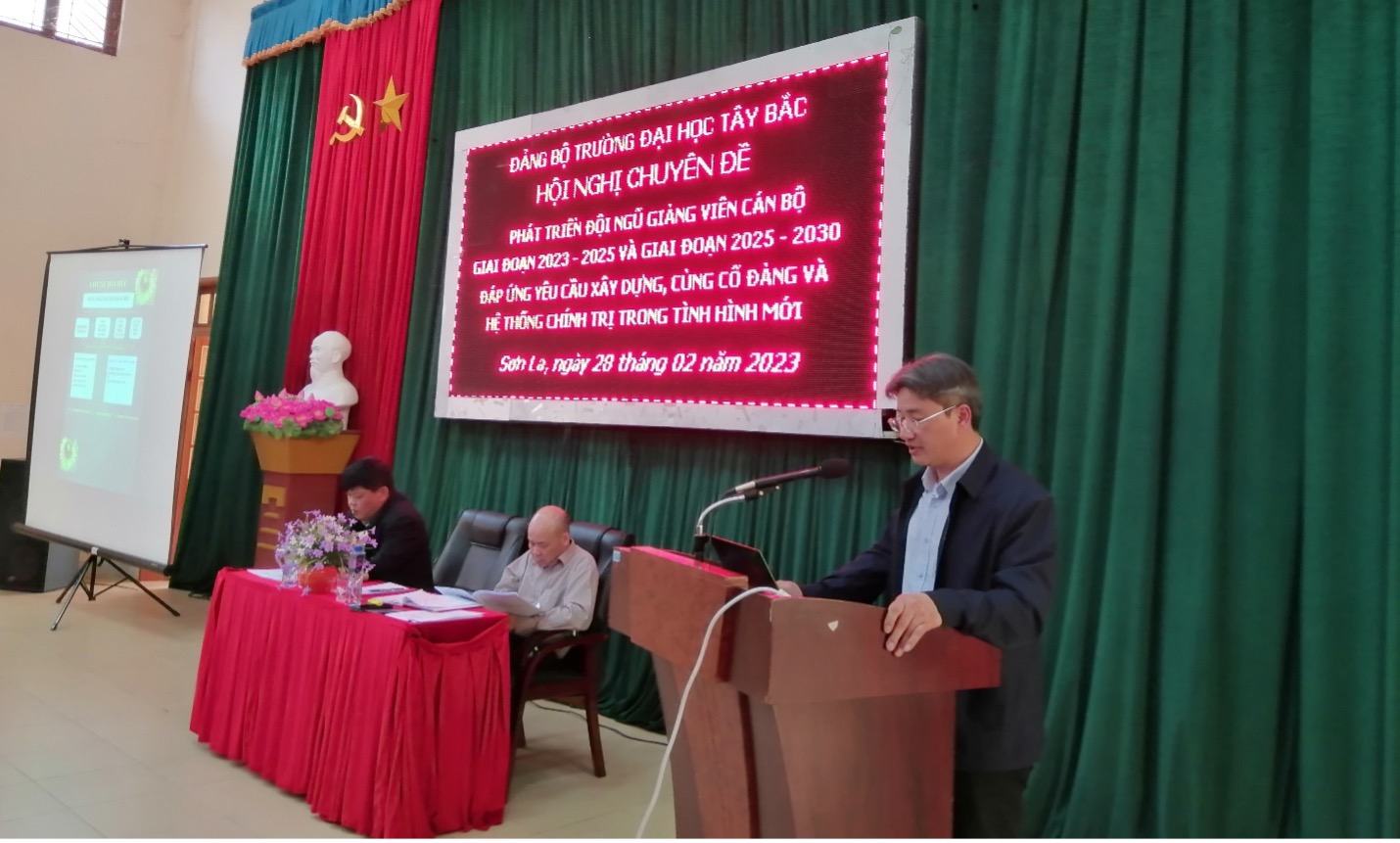 Hội nghị chuyên đề “Phát triển đội ngũ giảng viên cán bộ  giai đoạn 2023 - 2025 và giai đoạn 2025 - 2030 đáp ứng yêu cầu xây dựng, củng cố đảng và hệ thống chính trị trong tình hình mới”