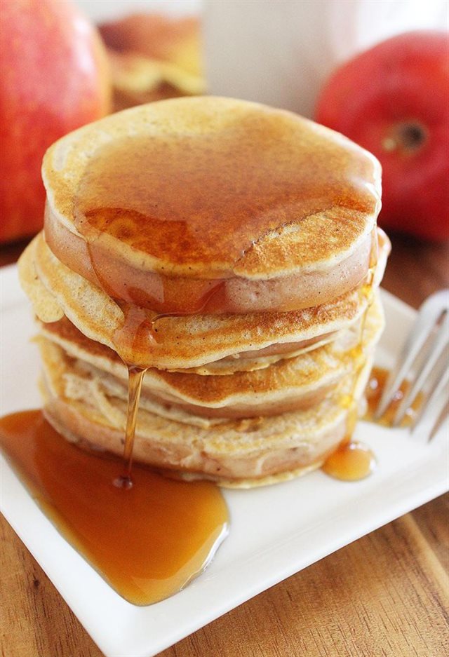 Bánh Pancake Táo Miếng