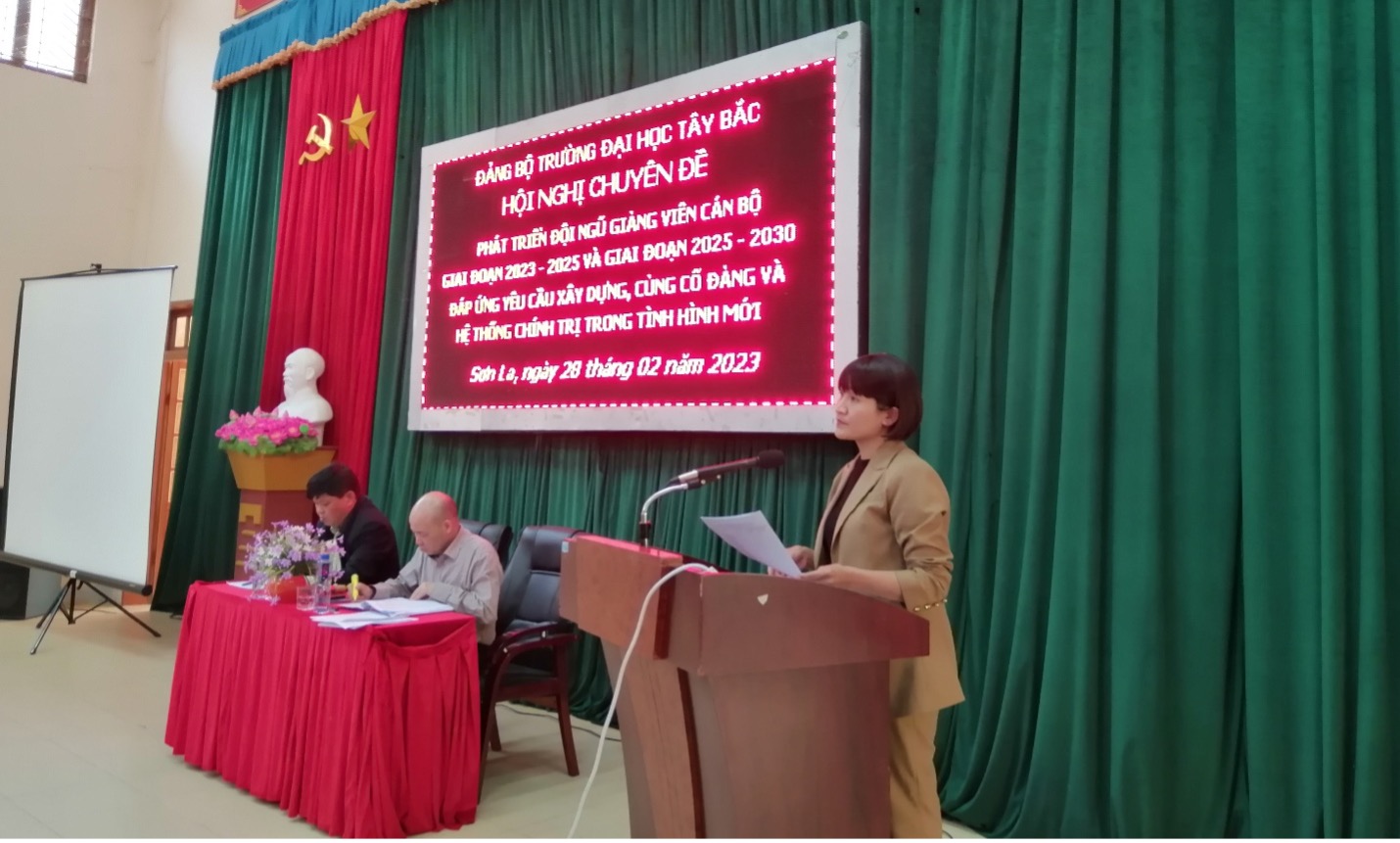 Hội nghị chuyên đề “Phát triển đội ngũ giảng viên cán bộ  giai đoạn 2023 - 2025 và giai đoạn 2025 - 2030 đáp ứng yêu cầu xây dựng, củng cố đảng và hệ thống chính trị trong tình hình mới”