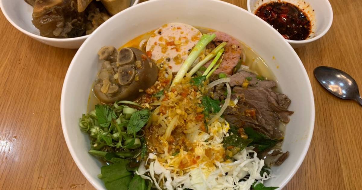 Bún bò Huế