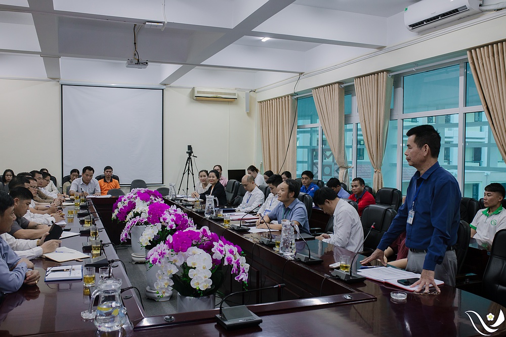 Trường Đại học Tây Bắc đón tiếp, làm việc với đoàn công tác các tỉnh nước CHDCND Lào và lưu học sinh nhập học năm học 2025 - 2026