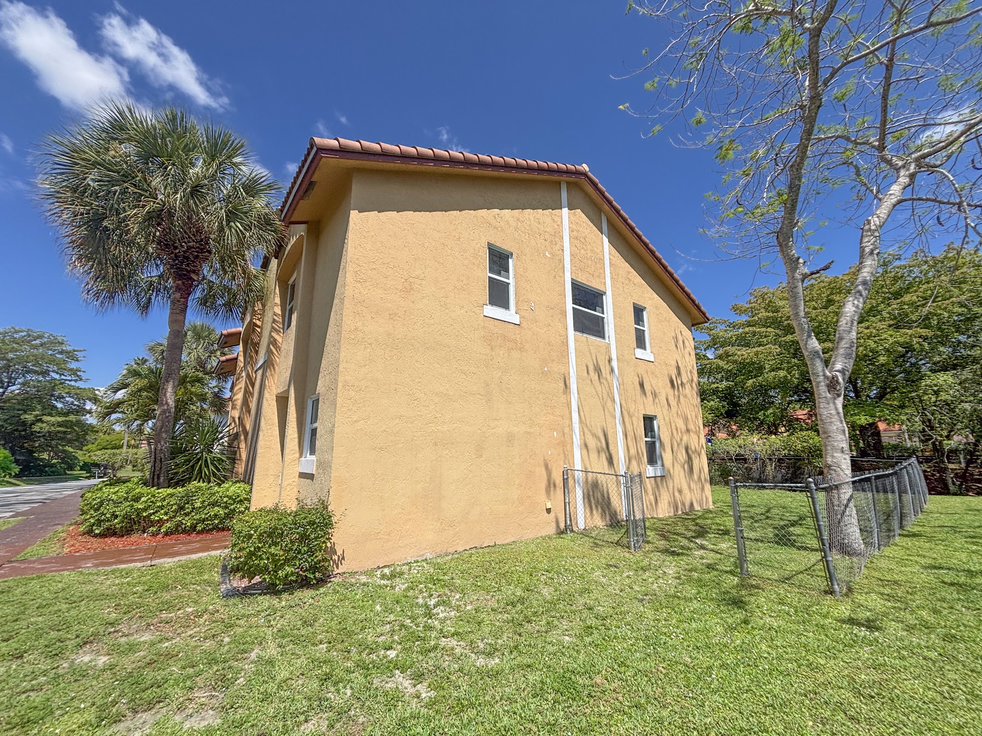 Coral Springs Townhome! property photo 19