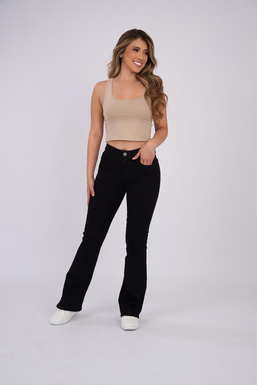 Jean skinny tiro medio en denim stretch, color gris oscuro 100%