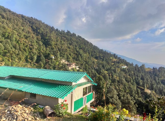 GRANDE Gwaldam Homestay