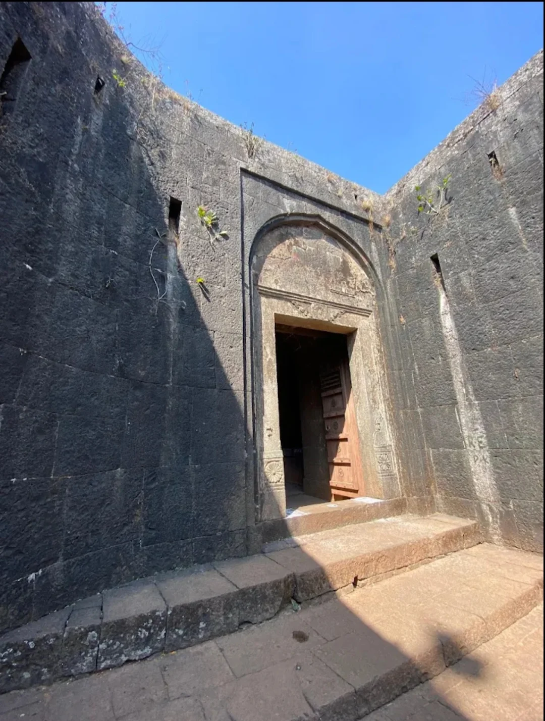Rajhansgad Yellur Fort