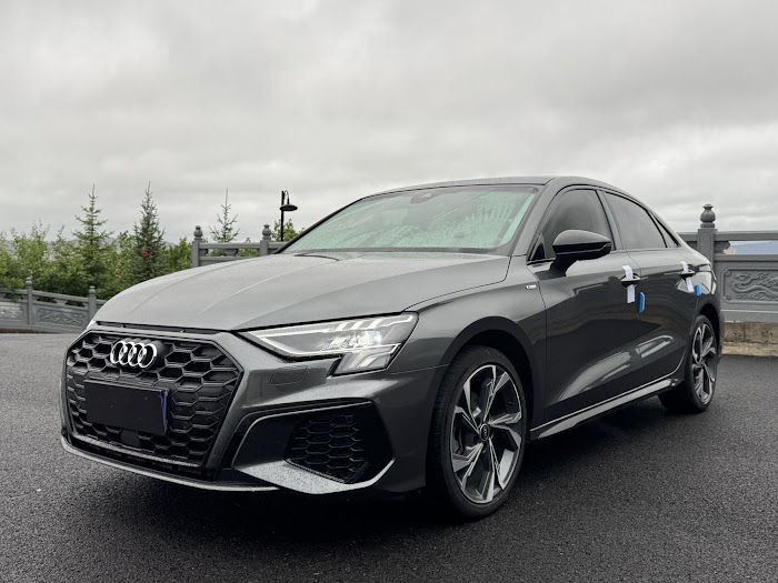 AUDI A3L