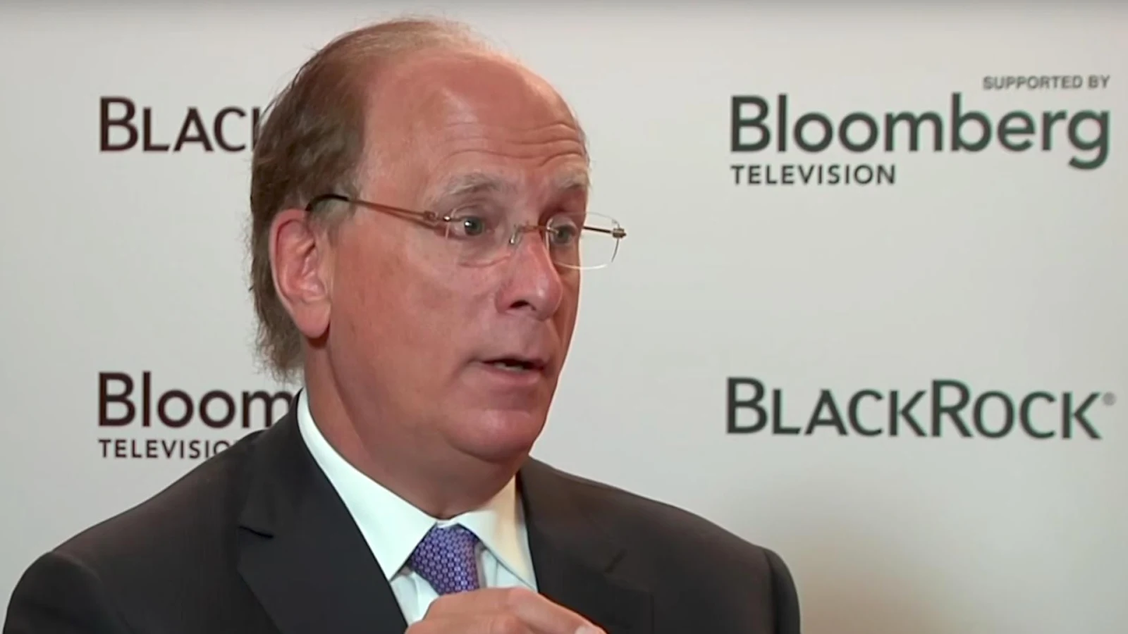 BlackRock Sees AI Buying Cloud Power via Stablecoins