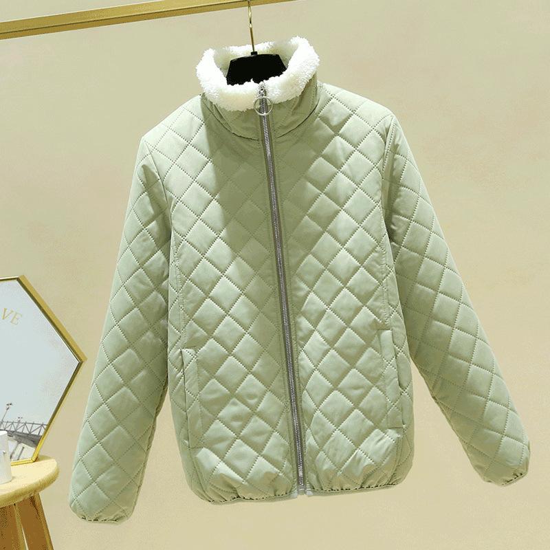 Light women's quilted jacket with faux shearling and stand-up collar