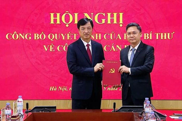 [Video] Bổ nhiệm Tân Phó Trưởng Ban Tổ chức Trung ương - Báo Nhân Dân